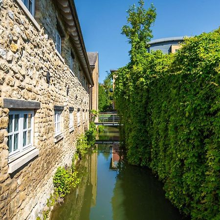 Central Waterside Oxford Dış mekan fotoğraf